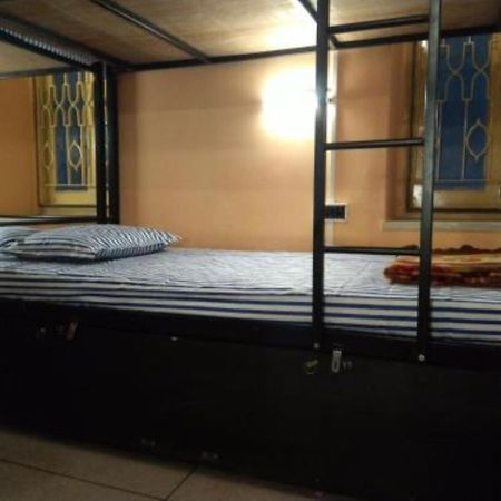 Hotel Bengal -100M From Park Circus 7 Point โกลกาตา ภายนอก รูปภาพ