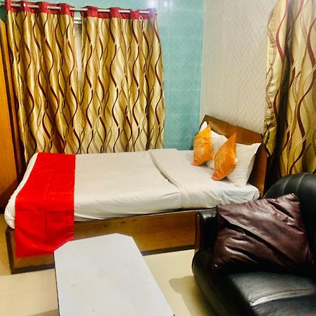 Hotel Bengal -100M From Park Circus 7 Point โกลกาตา ภายนอก รูปภาพ