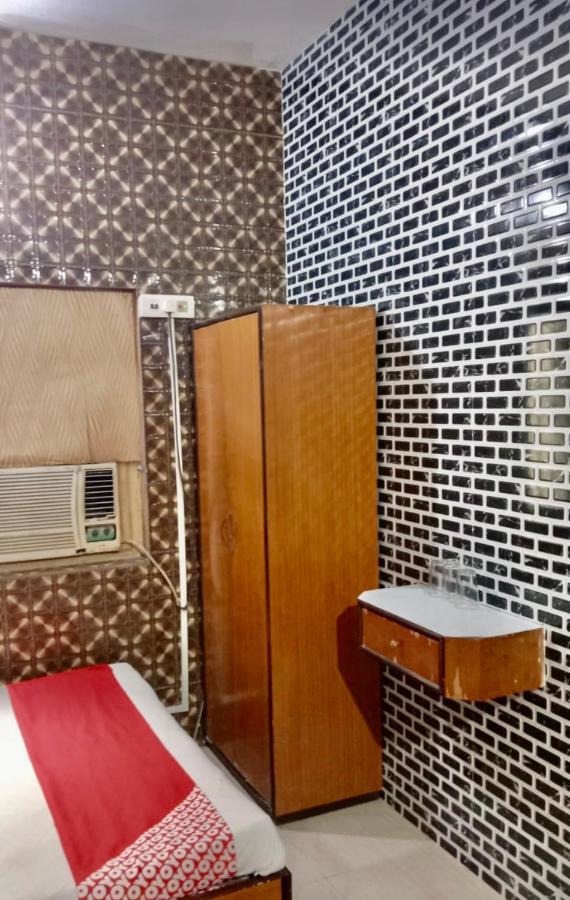 Hotel Bengal -100M From Park Circus 7 Point โกลกาตา ภายนอก รูปภาพ